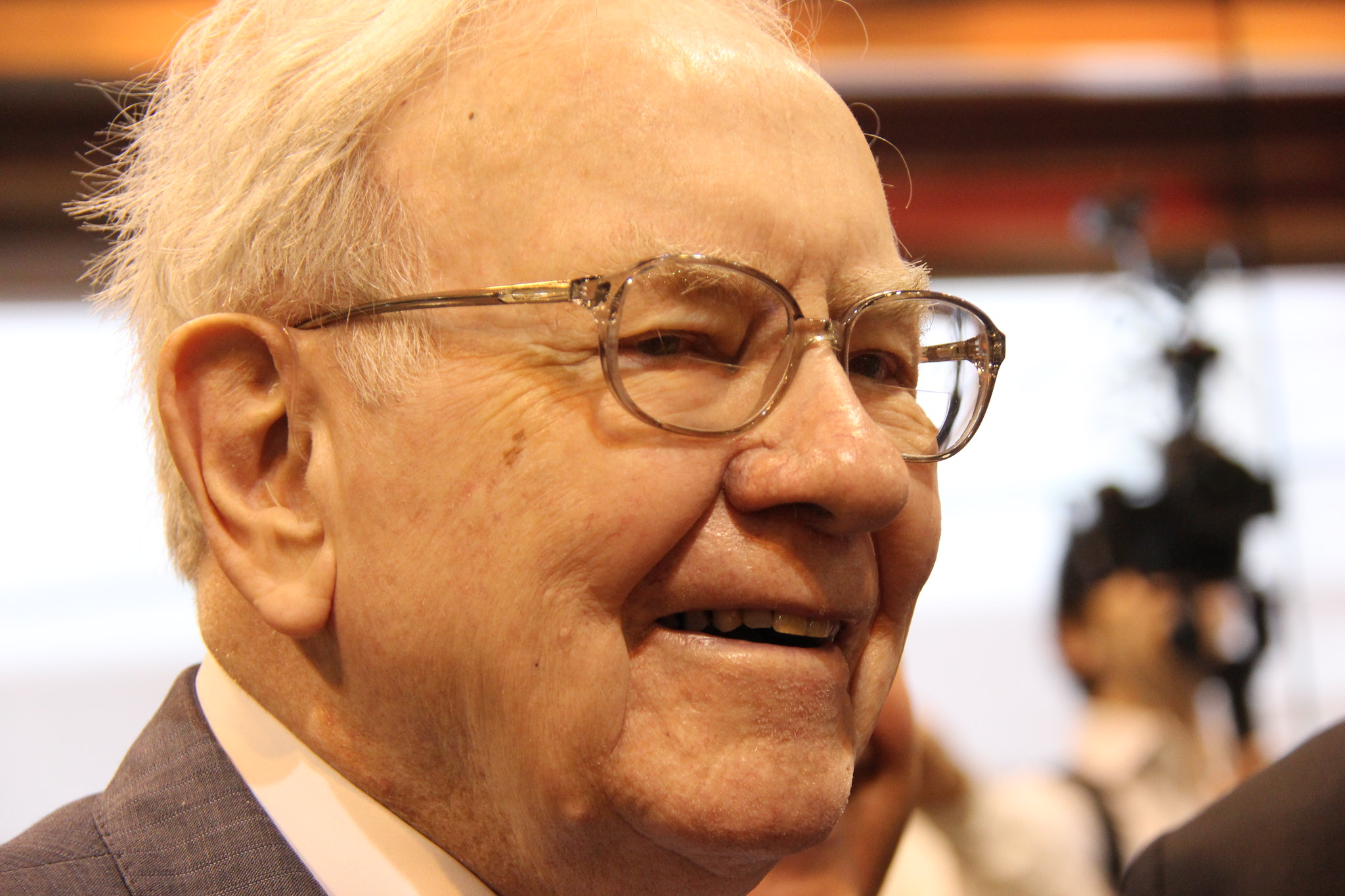 Investors Are Doing Something We’ve Never Seen Before. Here’s Warren Buffett’s Best Advice for the Situation.